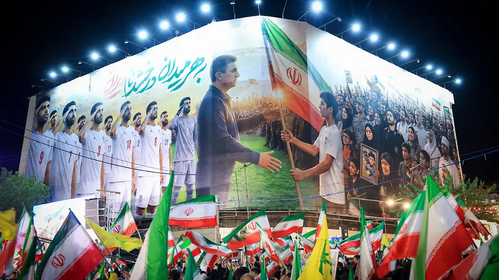 Über 100 Milliarden US-Dollar: Iran pocht auf Freigabe eingefrorener Auslandsvermögen