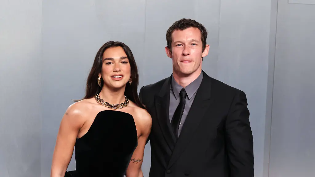 Hochzeit im kleinen Kreis: Dua Lipa und Callum Turner geben sich heimlich das Ja-Wort
