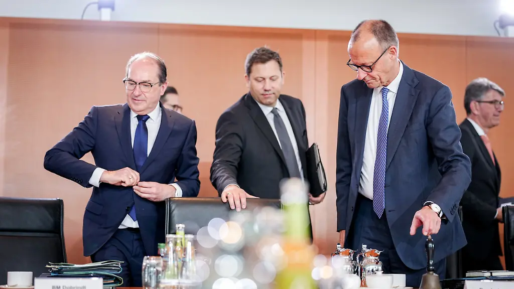 Das M-Wort geht um: Geht es überhaupt ohne Steuererhöhungen?