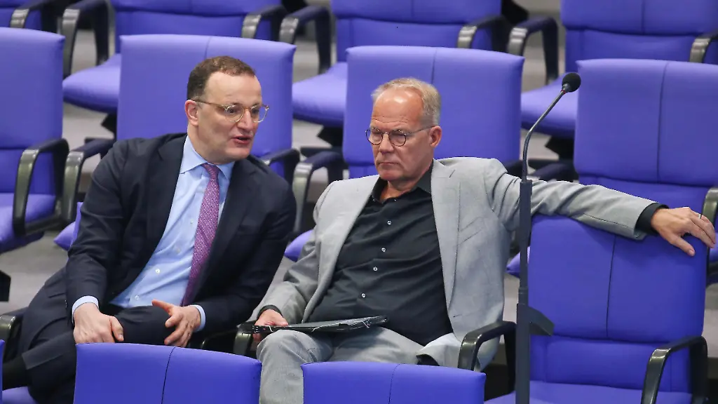 Berlin-Deutschland-Deutscher-Bundestag-74