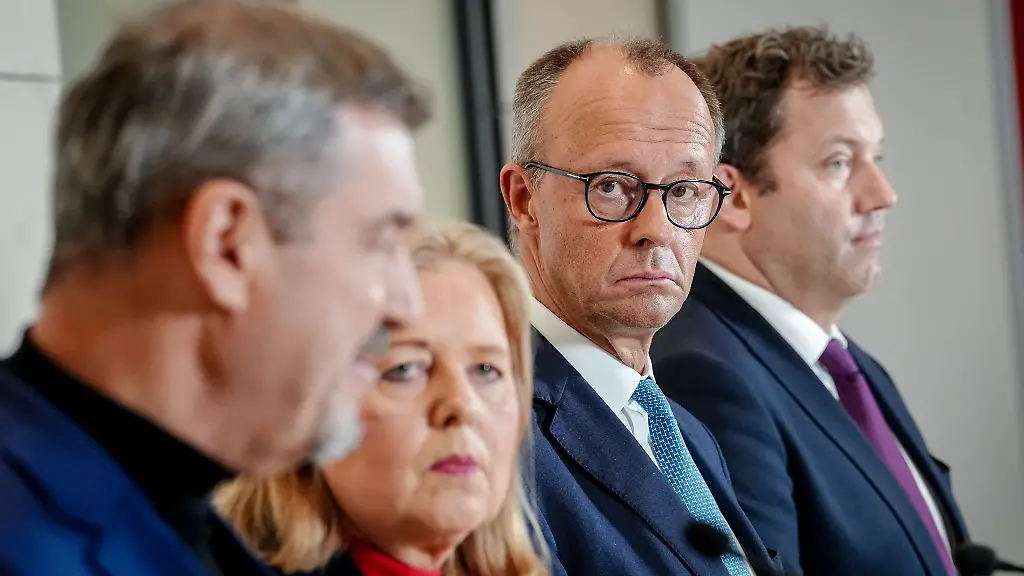Die-angekuendigten-Massnahmen-haben-die-Buerger-nicht-ueberzeugt