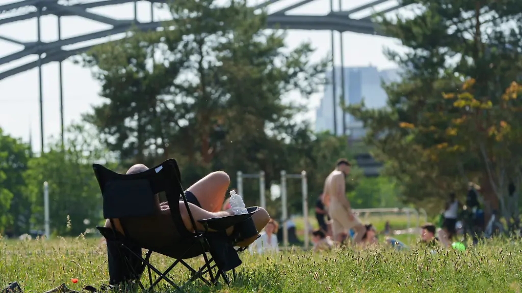 Nachrichten-Update zu Pfingsten: Das haben Sie am langen Wochenende verpasst