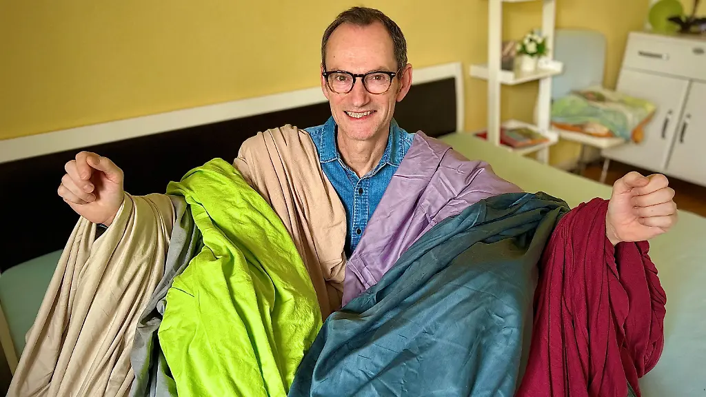 Schoen-bunt-und-kuschelig-Die-8-Spannbettlaken-im-Test