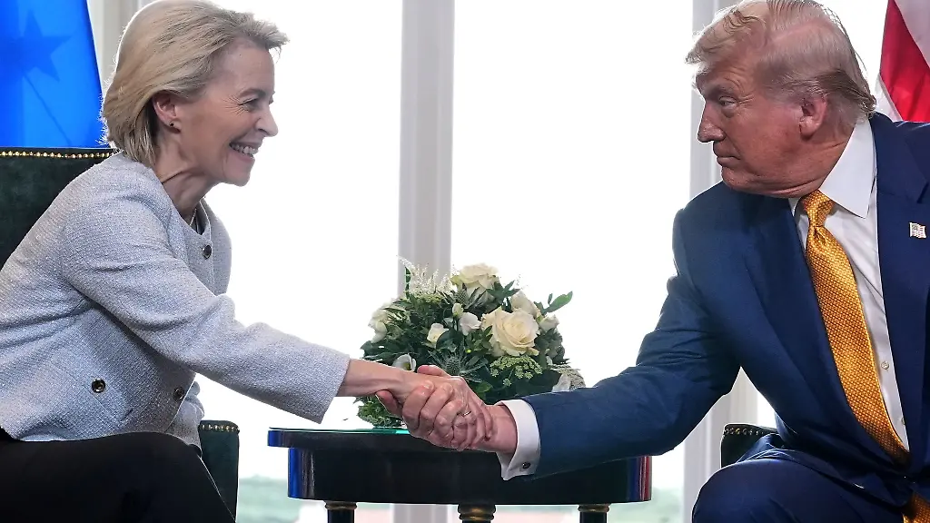 Nach Ultimatum von Trump: EU setzt Zolldeal mit den USA um