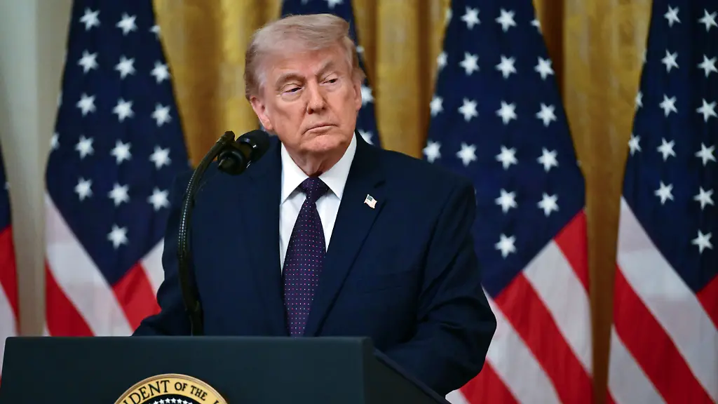 US-Regierung will Mitarbeiter zum Schweigen bringen