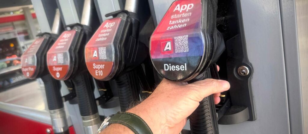 Warum Diesel wieder günstiger ist als Benzin