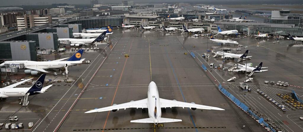 Acht Prozent der Flüge 2025 waren innerhalb von Deutschland