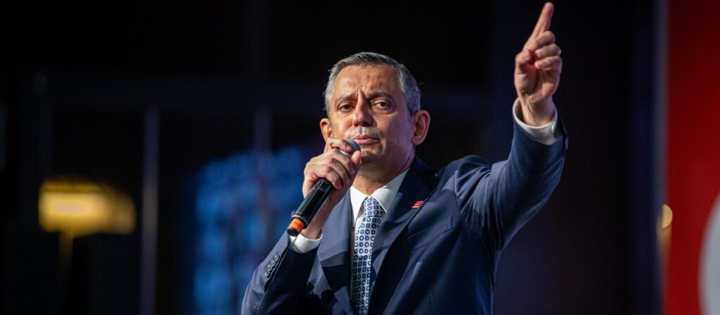 Türkisches Gericht setzt CHP-Parteiführung ab
