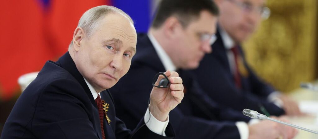 Vermittlung im Ukraine-Krieg: Wer könnte mit Putin reden?