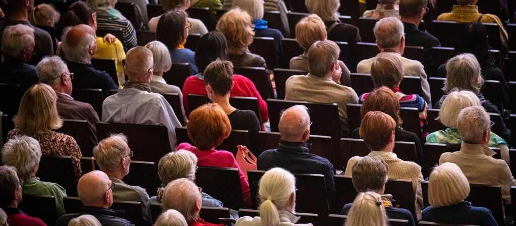 Renteneintritt: Länger arbeiten trotz regional ungleicher Lebenserwartung?