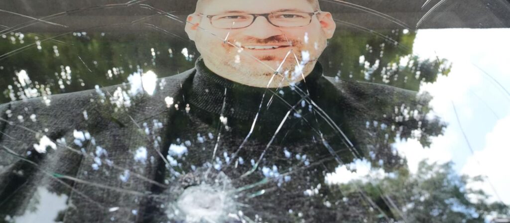 Gewalt gegen Parteien und Politiker stark gestiegen
