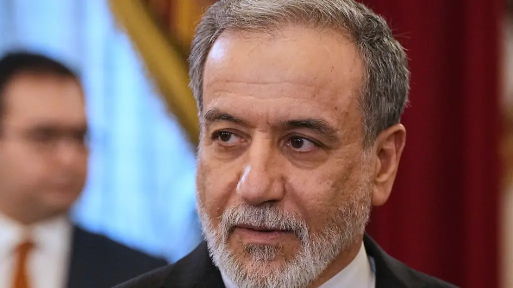Entwurf veröffentlicht: Iran fordert sofortiges Kriegsende und Milliarden für Wiederaufbau