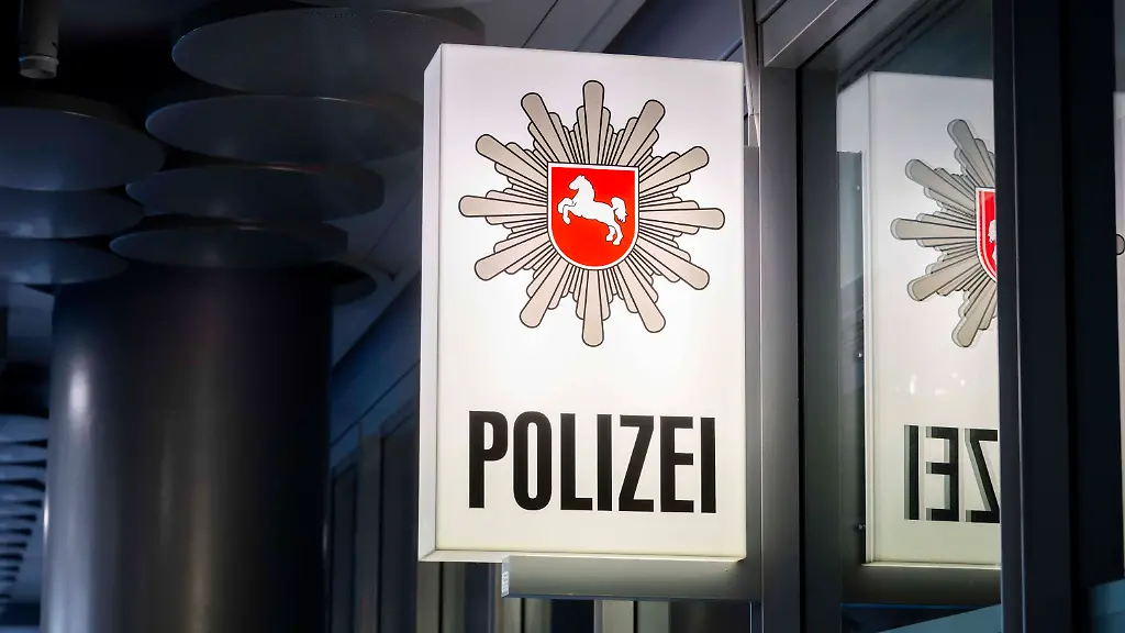 Gewalttat in Göttingen: Schuss auf Polizisten: Tatverdächtiger stellt sich