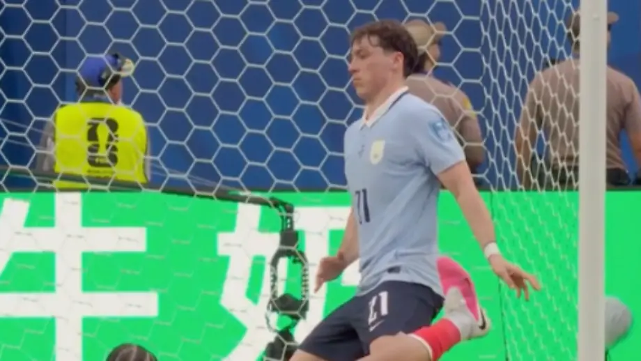 Remis gegen Uruguay: Torwart-Patzer bringt Kap Verde historischen Erfolg