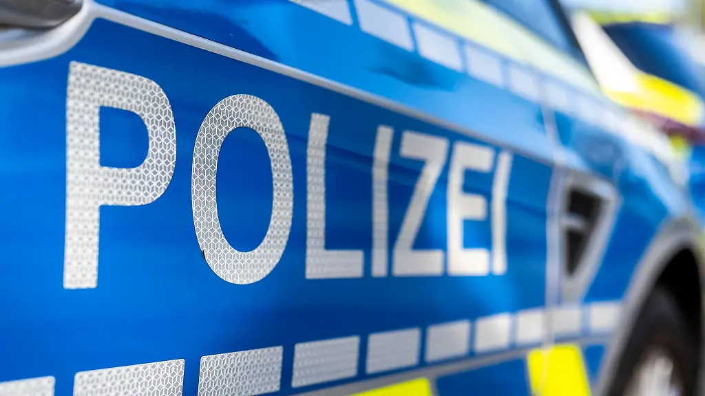 Verkehrsunfall in Thüringen: Vier Menschen sterben bei Frontalcrash