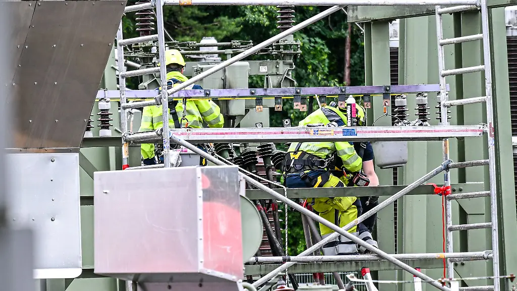 Strom wieder hergestellt: LKA sieht bei Reutlinger Brand „keine Hinweise auf politischen Hintergrund“