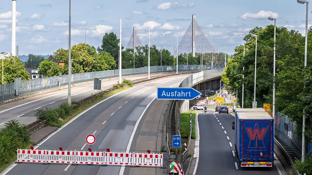 Entlastung erst ab Ende 2028: Bonner Rheinbrücke bleibt dicht – Neubau nötig
