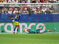 Deutschland knapp vorn: Plötzlich schockt Curacao das DFB-Team