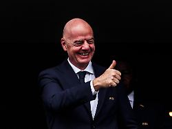 „Geht nur um den Sport“: FIFA-Boss Infantino wehrt sich gegen Trinkpausen-Vorwürfe