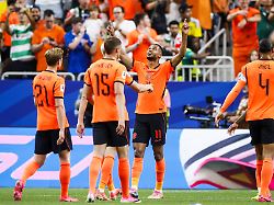 Oranje erobert Houston: Furiose Holländer putzen Schweden und sind quasi durch