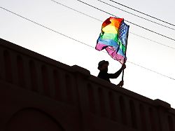Schwuler Katarer in USA: „Entmenschlicht“: LGBTQ+-Fans durchleben Ängste bei Trumps WM