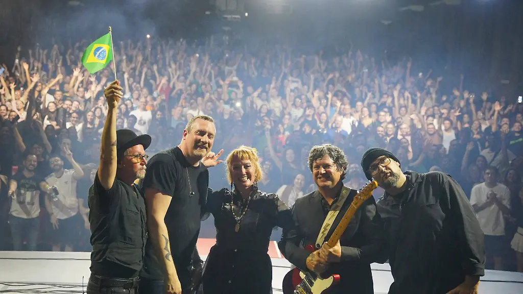 Welthit „Kiss Me“: Bassist von Sixpence None the Richer stirbt mit nur 50 Jahren