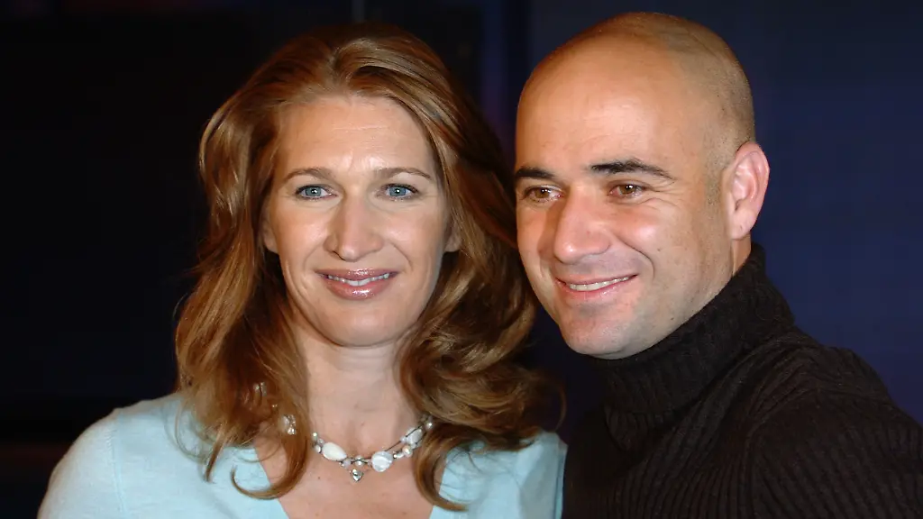 Ein Kuss zum Geburtstag: So gratuliert Andre Agassi seiner Steffi Graf