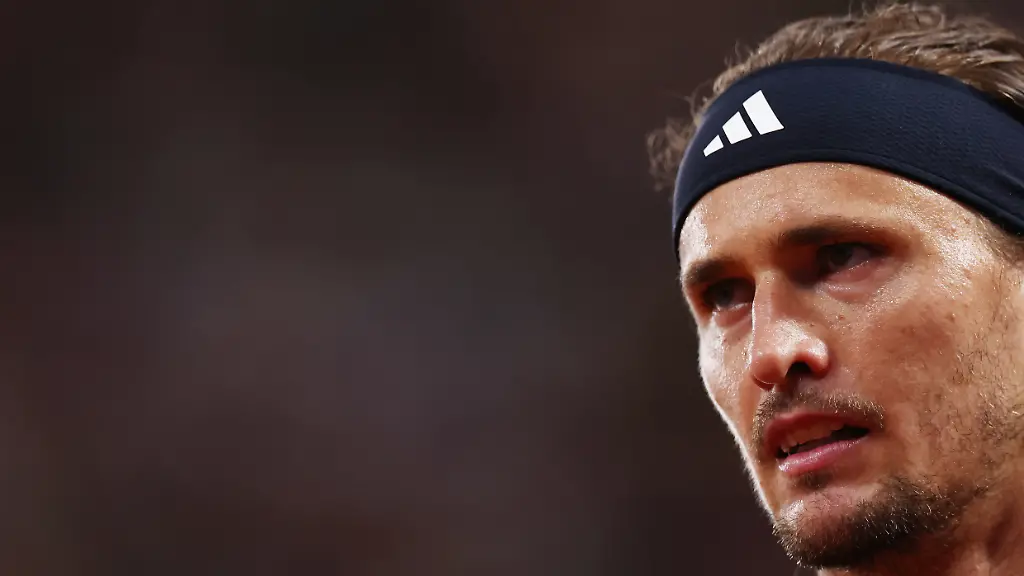 Tennis-French-Open-Roland-Garros-Paris-France-June-2-2026-Germany-s-Alexander-Zverev-during-his-quarter-final-match-against-Spain-s-Rafael-Jodar-REUTERS-Stephane-Mahe