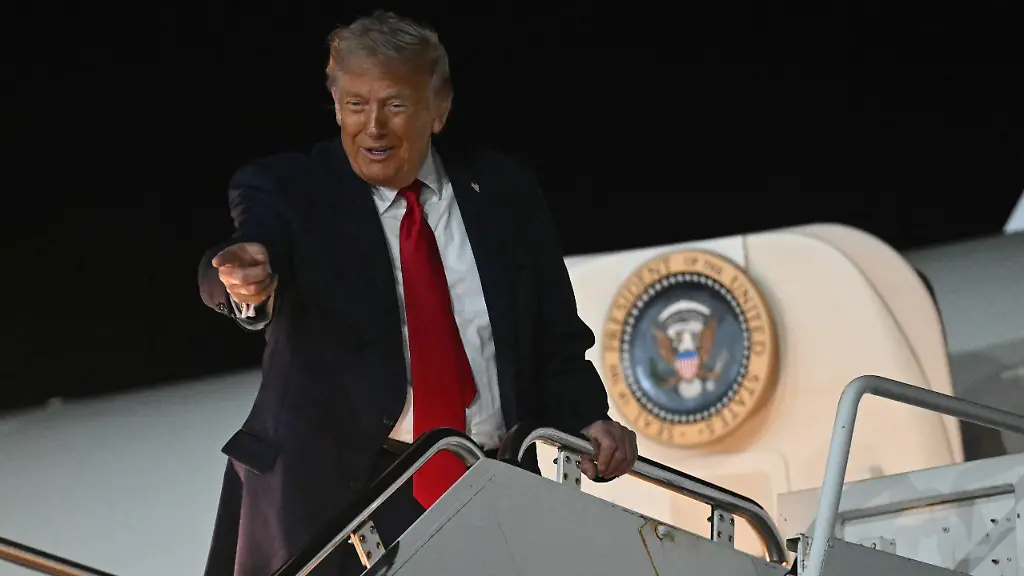 Abkommen in Aussicht gestellt: Trump sieht Verhandlungen mit Iran „in den letzten Zügen“