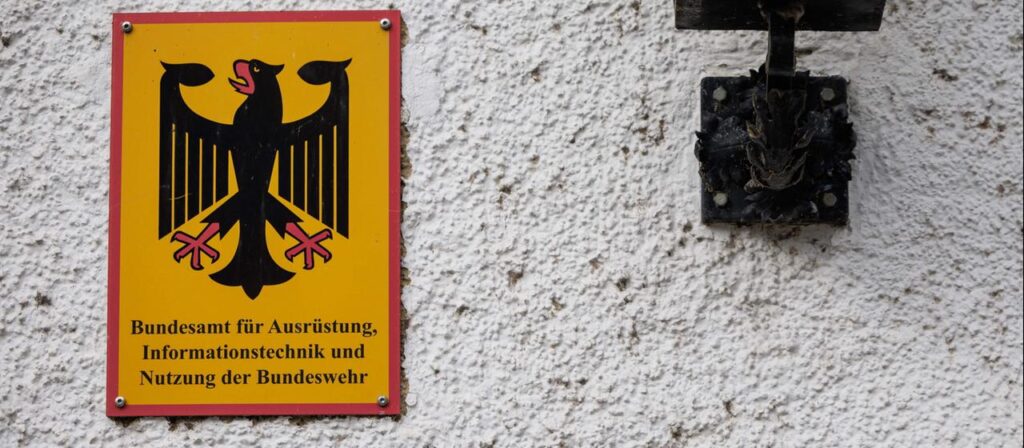 Haushaltspolitiker warnen vor überhöhten Rüstungspreisen