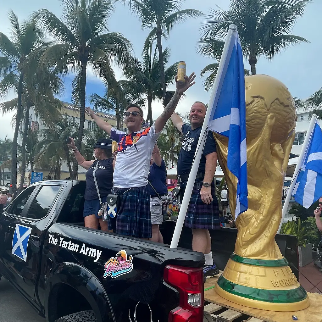 Invasion, Bier, Ekstase: „Dudelsack im Handgepäck“: Schotten trinken Miami gnadenlos leer