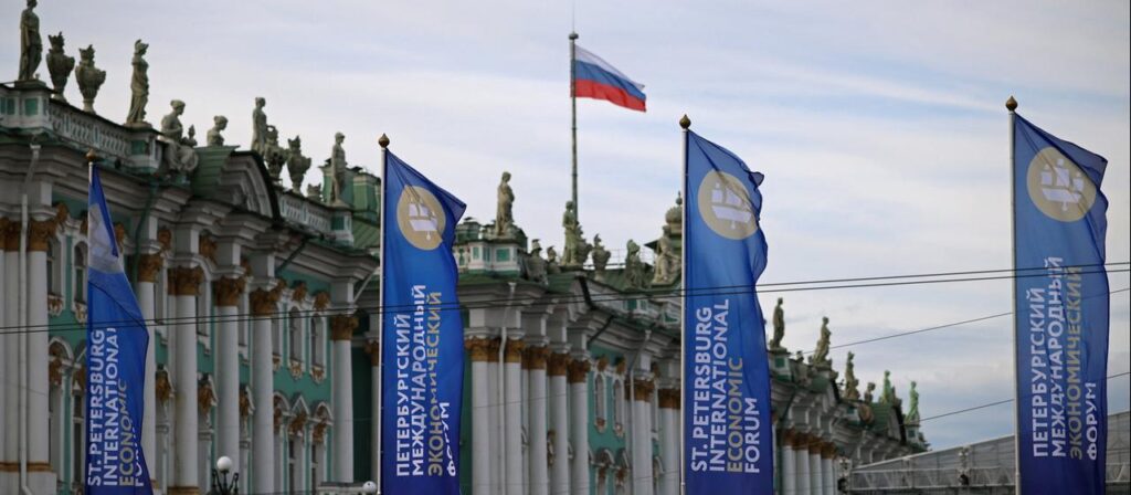 Russland meldet Drohnenattacken – auch auf St. Petersburg