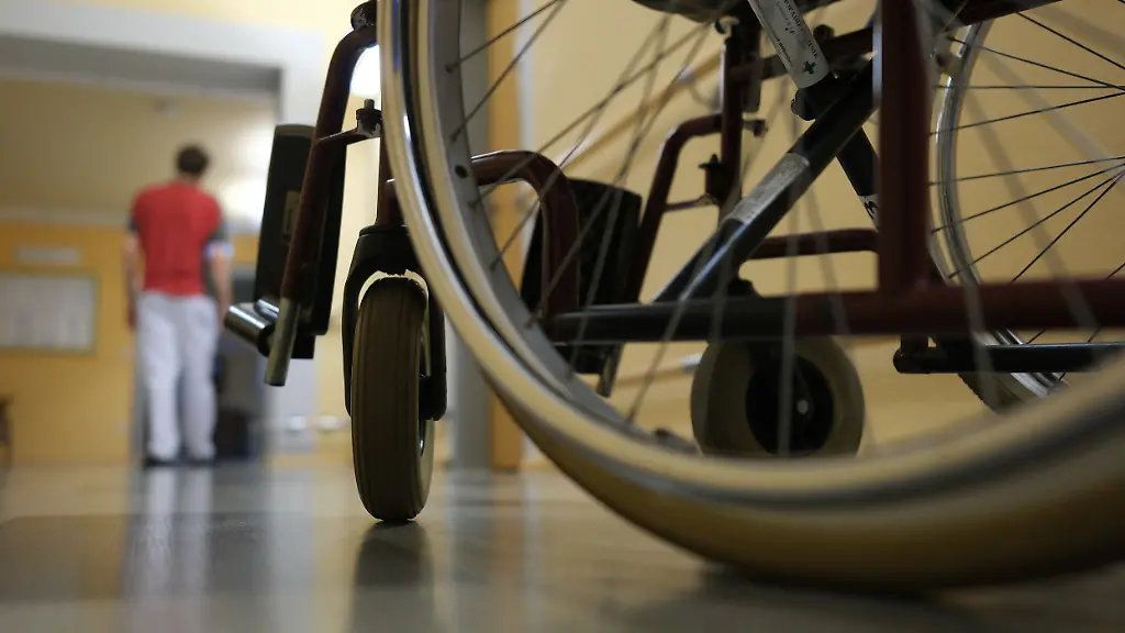 Rente, Gesundheit, Pflege: Sozialausgaben betragen ein Drittel der deutschen Wirtschaftskraft