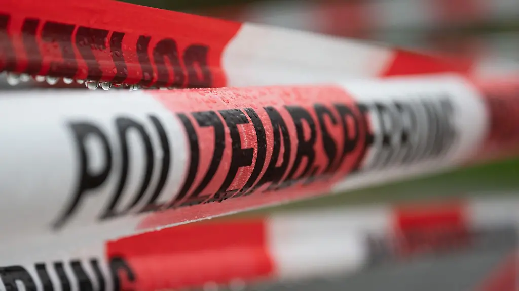Mutter tatverdächtig: Vermisste 15-Jährige tot in Wohnung gefunden