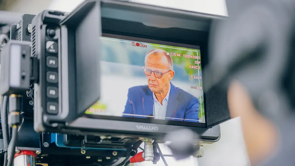 Bruch mit Ex-Fraktionschef: Merz: Spahn hat „erst sehr, sehr spät informiert“