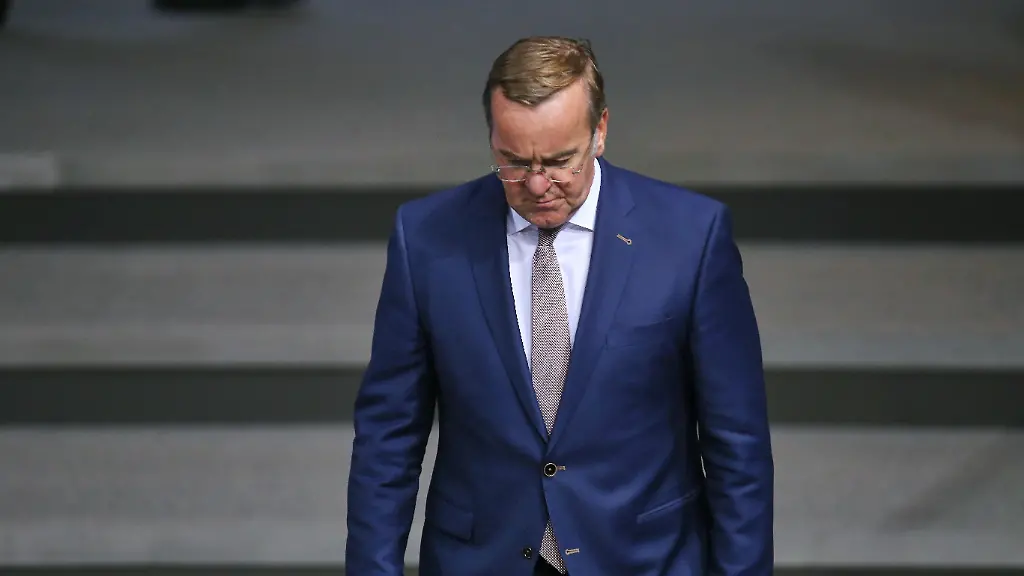 „Willkürliche Entscheidung“: Fregatten-Werft wirft Pistorius nach F126-Stornierung Rechtsbruch vor