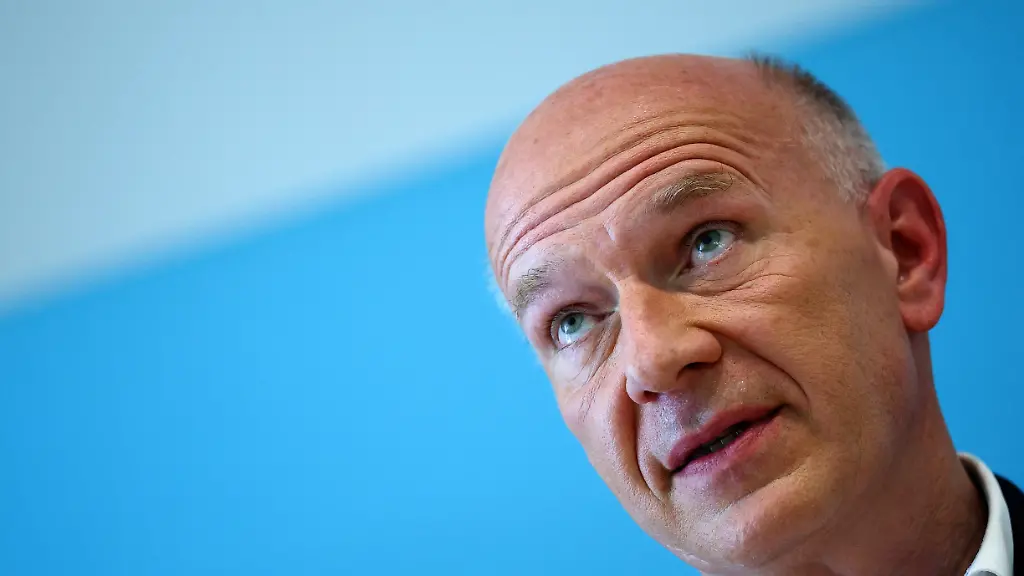 Berlin-Mayor-Kai-Wegner-resigned-as-top-candidate-for-the-upcoming-state-election-bowing-to-pressure-to-step-down-over-several-crisis-management-missteps-cascading-from-his-decision-to-play-tennis-while-a-power-outage-plunged-large-swathes-of-the-German-capital-into-darkness-in-January-in-Berlin-Germany-July-10-2026