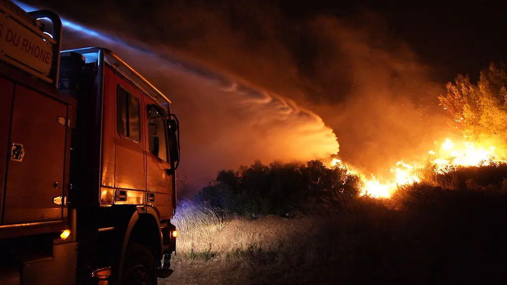 Feuer sind zeitiger dran: In Südfrankreich stehen 900 Hektar Wald in Flammen