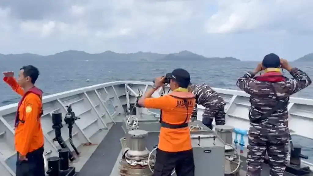 Schiffsunglück in Indonesien: Siebenjährige nach drei Tagen gerettet