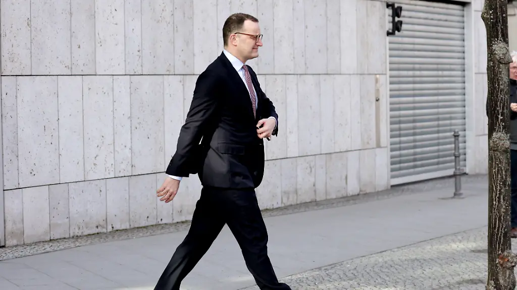 Miersch spricht von Vertrauen: Grüne und Linke zu Spahn: Rücktritt war überfällig