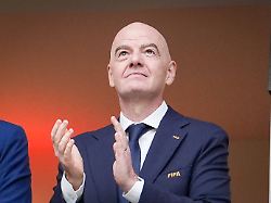 FIFA-Boss angezündet: Gianni Infantino fantasiert über noch größere Fußball-WM