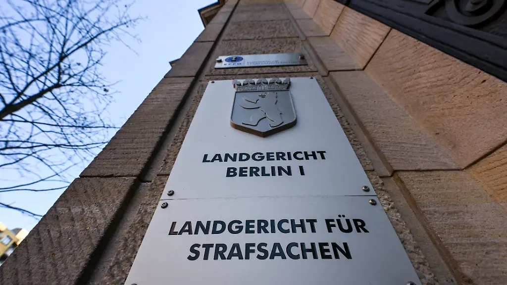 Treffen in Wohnung eskalierte: Lange Haftstrafe nach Messer-„Blutbad“ in Berlin