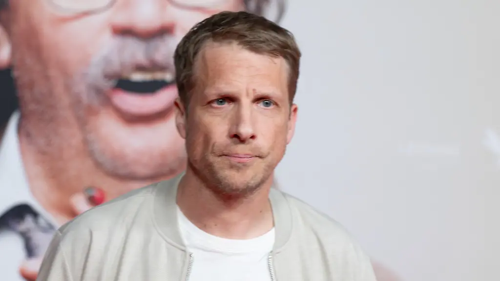 Am liebsten wie Lindenberg: Oliver Pocher ist genervt von seiner Luxus-Villa