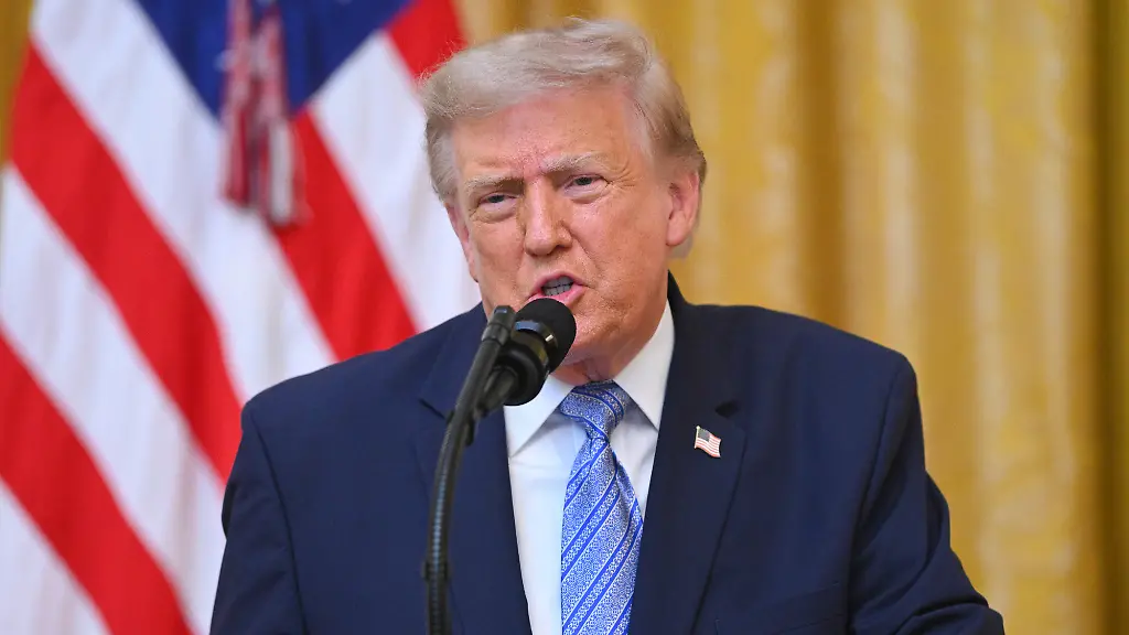 Ernster Fehler ohne Auswirkungen: „Manipuliert“: Trump setzt Feldzug gegen US-Wahlsystem fort