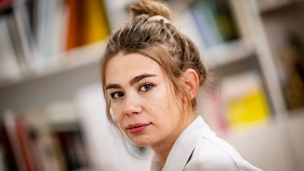 Ronja-von-Roenne-hat-ein-neues-Buch-Trotz