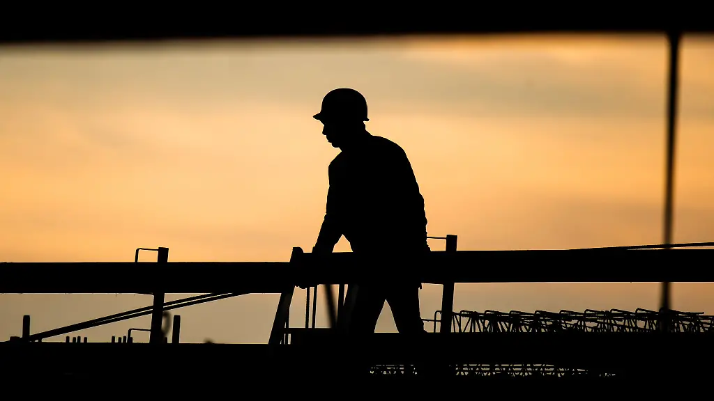 Fragen aus dem Arbeitsrecht: Überstunden: Das sollten Sie wissen