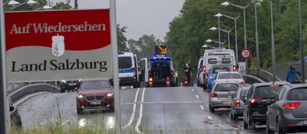 Weiter Grenzkontrollen zwischen Deutschland und Österreich