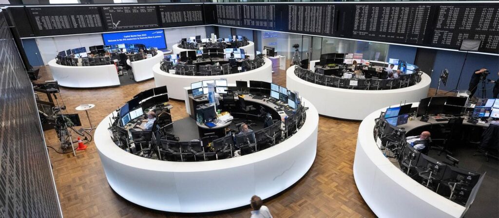 Marktbericht: DAX steigt erstmals über 25.900 Punkte