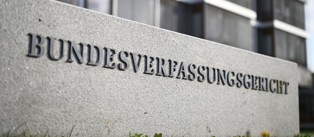 Grüne reichen Eilantrag beim Verfassungsgericht gegen Gesundheitsreform ein