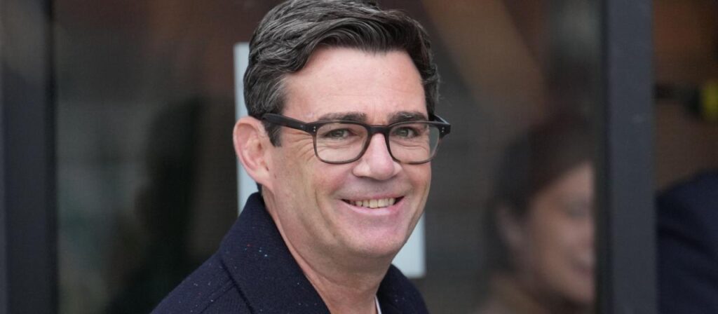 Regierungswechsel in London: Andy Burnham wird Labour-Chef